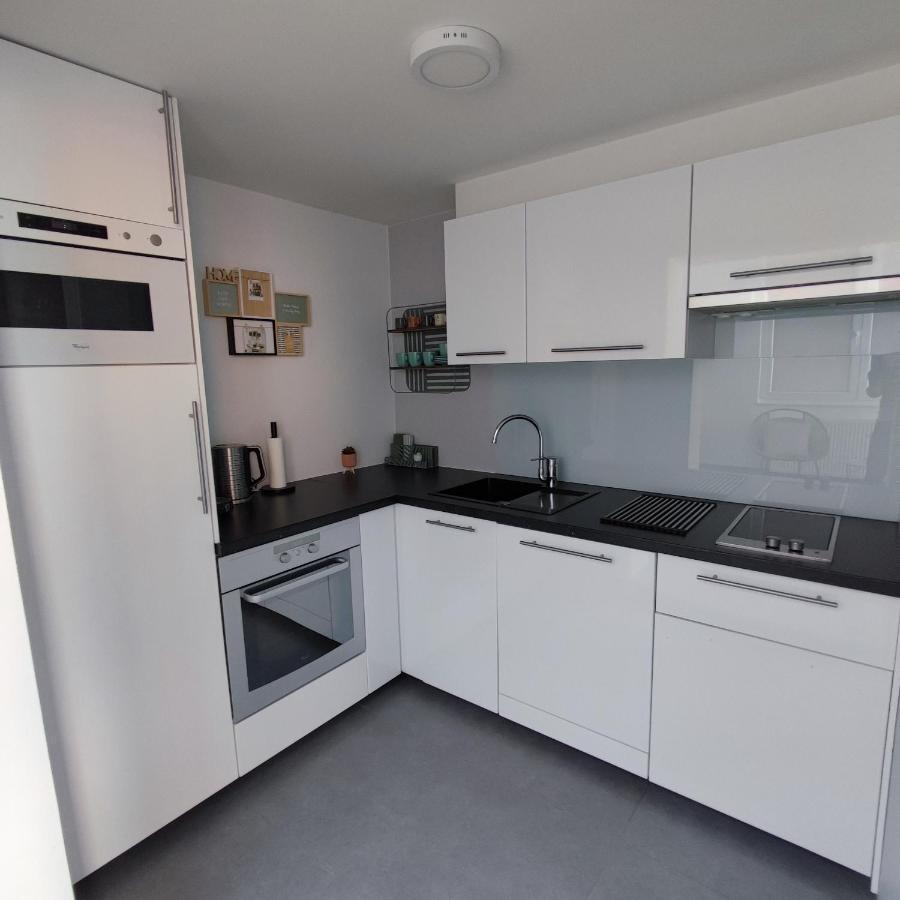Apartment Villa Ksenija Ostenda Zewnętrze zdjęcie